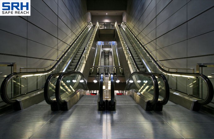 Stable Efficient Smooth Ride Indoor Handrail Escalator Image1