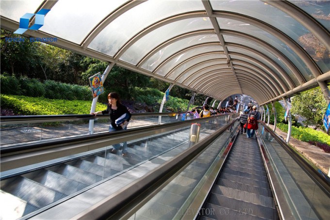Toyon Safe & Comfortable Commercial Escalators Public Transport Image1