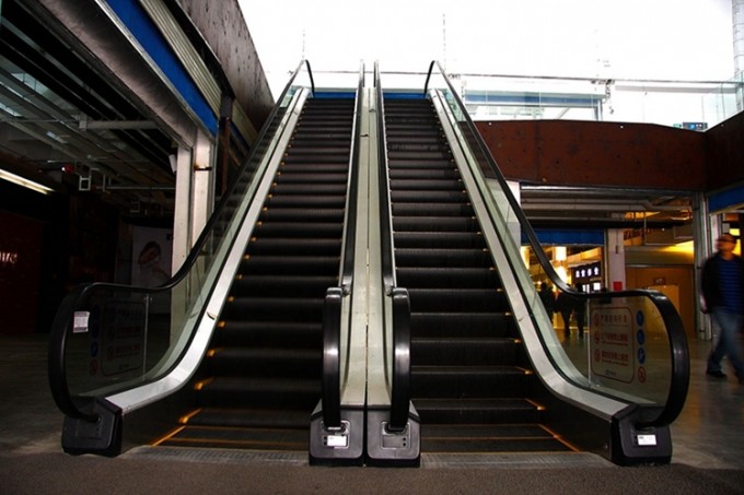 35 Degree Vvvf Automatic Passenger Escalator Image1