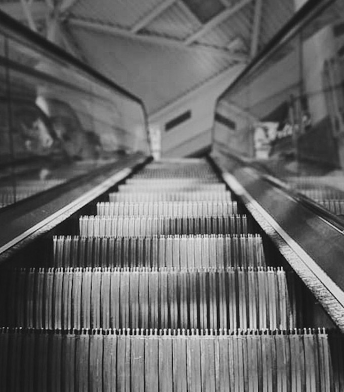 Escalator with Good Quality Image1