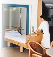 13 Persons, 1000kg Energy Saving Bed Elevator Image1