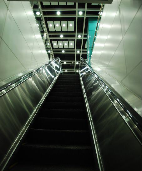 Escalator and Elevator for Supermarket Image1