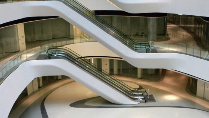 Energy Saving Smooth Running Robust and Reliable Escalator Image1
