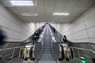 Srh Slim Type China Moving Sidewalk Manufacturer Image1