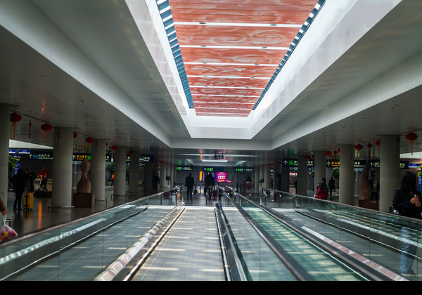 New Design and China Manufacturer Escalator and Moving Walks Image1