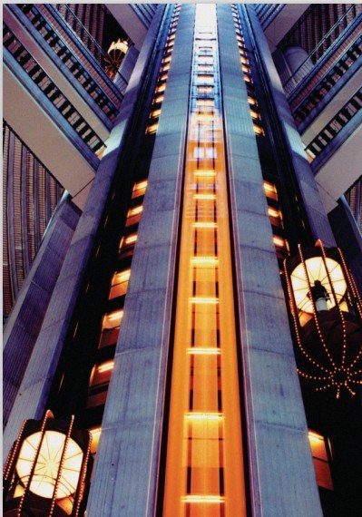 CE Approved Small Machine Room Observation Elevator (GRO20) Image1