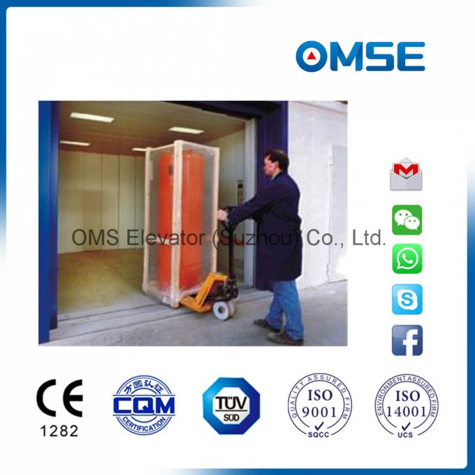 Cargo Elevator for Logistic Center and Factory Warehouse Image1