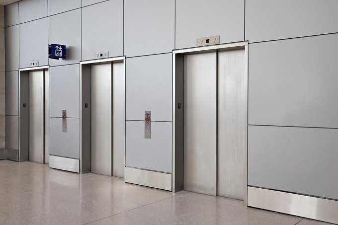 Gearless Traction Passenger Elevator with Vvvf Drive Image1