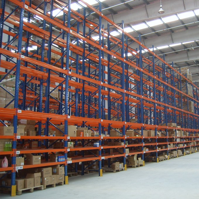 Selective Pallet Storage Rack with Shelving Image1
