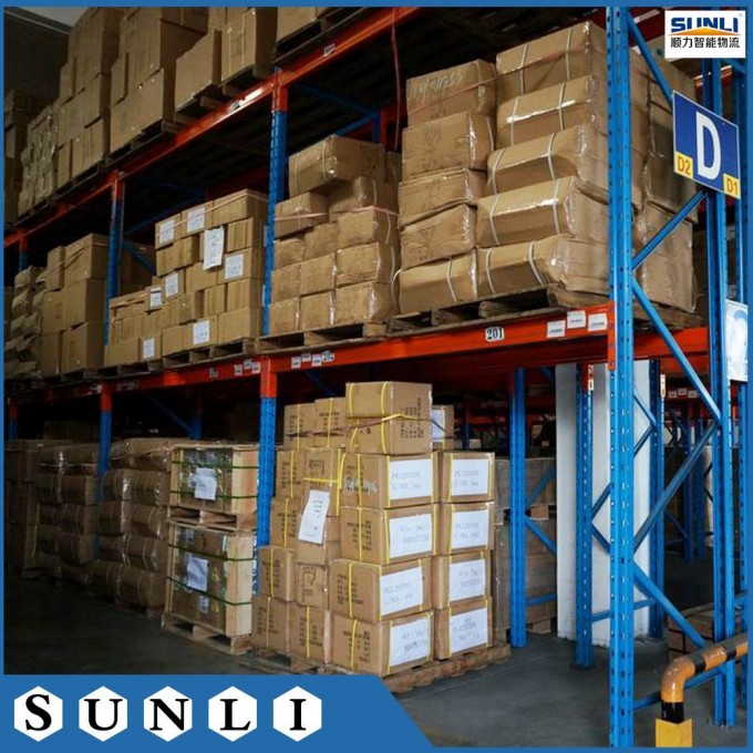 2.5tons Load Q235B Metal Warehouse Racking for Pallet Storage Image1