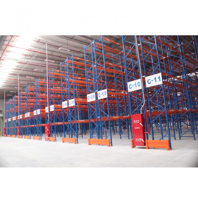 Selective Heavy Duty Pallet Rack System for Storage Image1