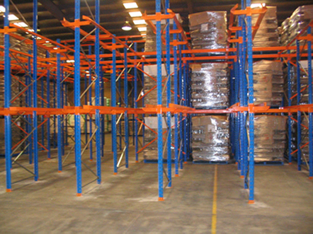 High Density Drive-in Pallet Rack Image1