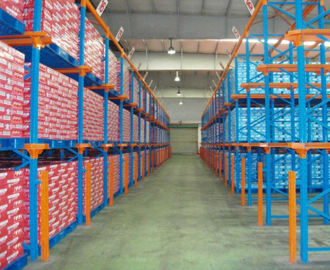 Drive in Warehouse Storage Steel Pallet Rack Image1