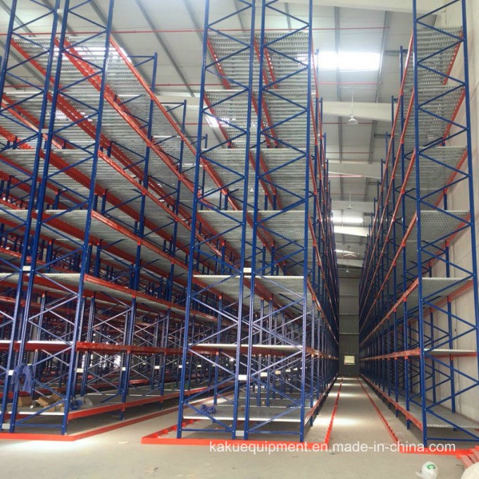 Very Narrow Aisle Pallet Racking Image1