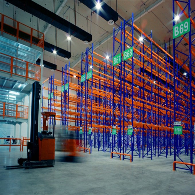 Q345 Heavy Duty Steel Storage Pallet Rack for Cold Storage Image1