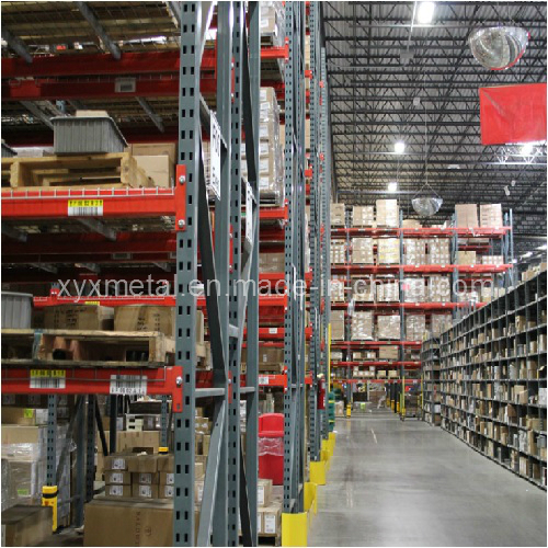 Pallet Storage Rack with End of Aisle Guards Image1
