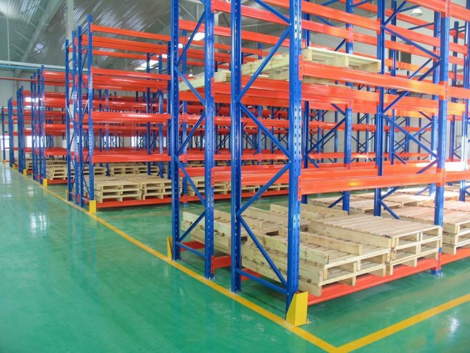 Niuli Heavy Duty Pallet Racking Image1