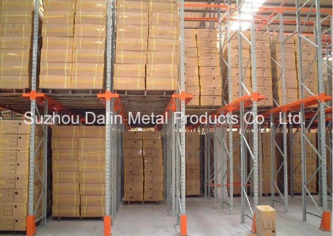 Heavy Duty Warehouse Drive-in Pallet Racking Image1
