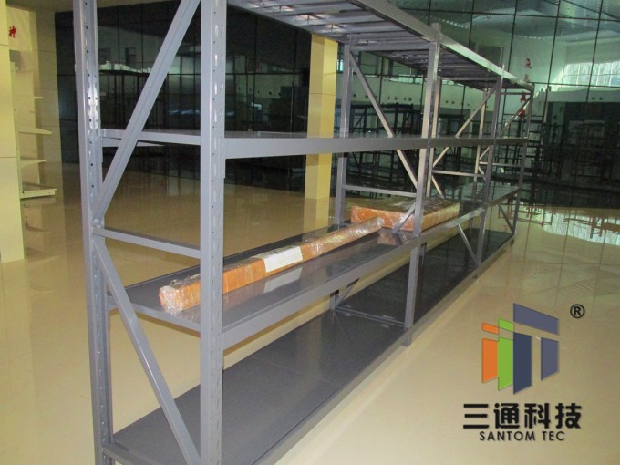 Medium Duty Warehouse Storage Rack Image1