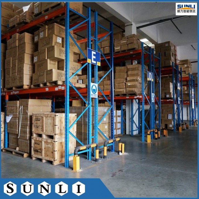 Q235 Steel Warehouse Heavy Duty Metal Storage Pallet Rack Image1