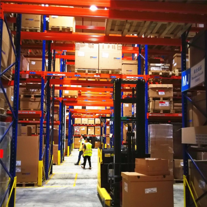 Warehouse Storage Metal Pallet Rack Image1