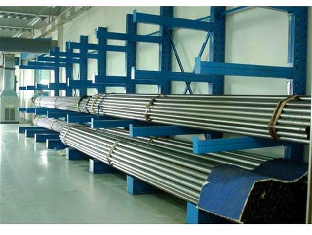 Single Side Cantilever Rack Image1