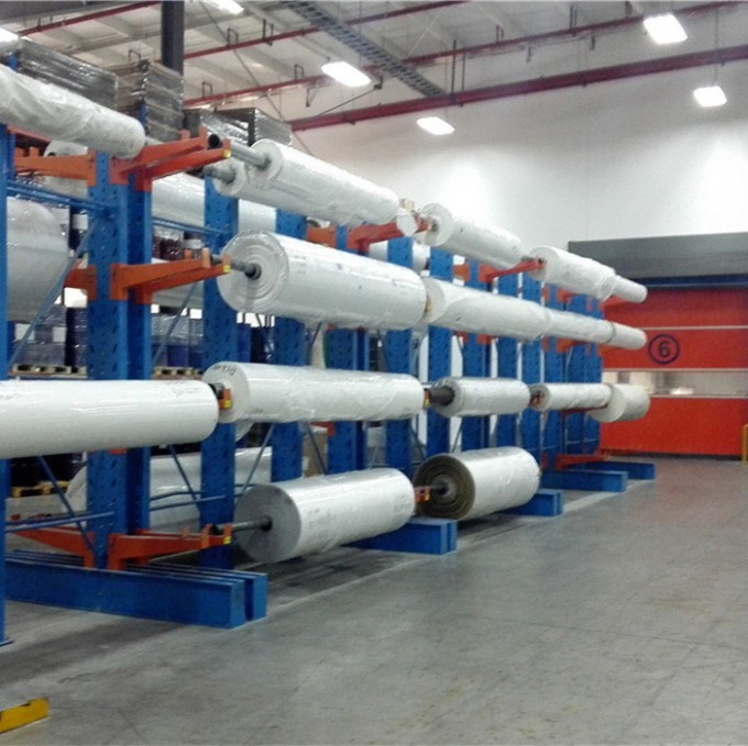 Competitive Price Heavy Duty Warehouse Cantilever Rack Image1