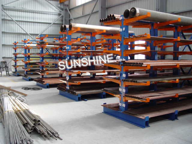 Competitive Price- Heavy Duty Storage Cantilever Racking System Image1