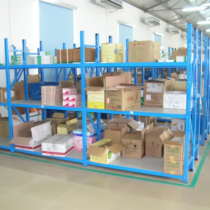 Medium Duty Storage Shelves Rack Image1