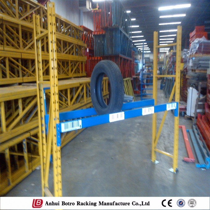 Factory Price Metal Truck Tyre Storage Racks Image1