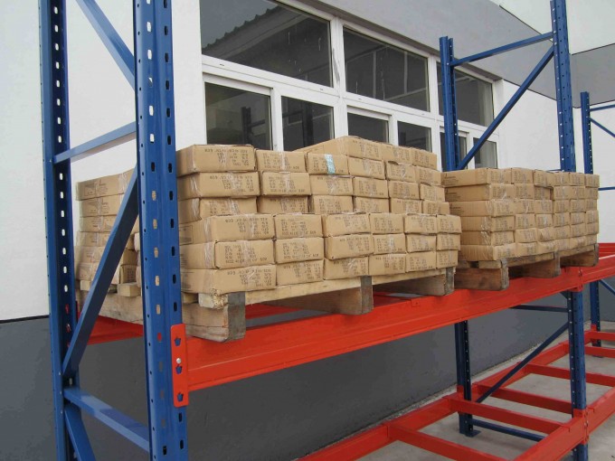 Heavy Duty Warehouse Rack Image1