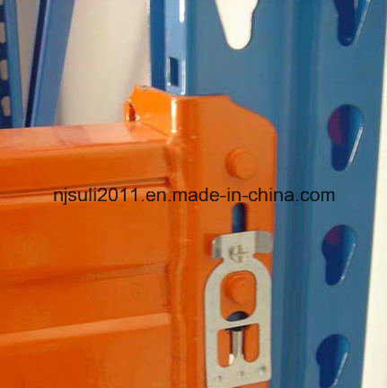 Selective Warehouse Tear Drop Pallet Racking Image1
