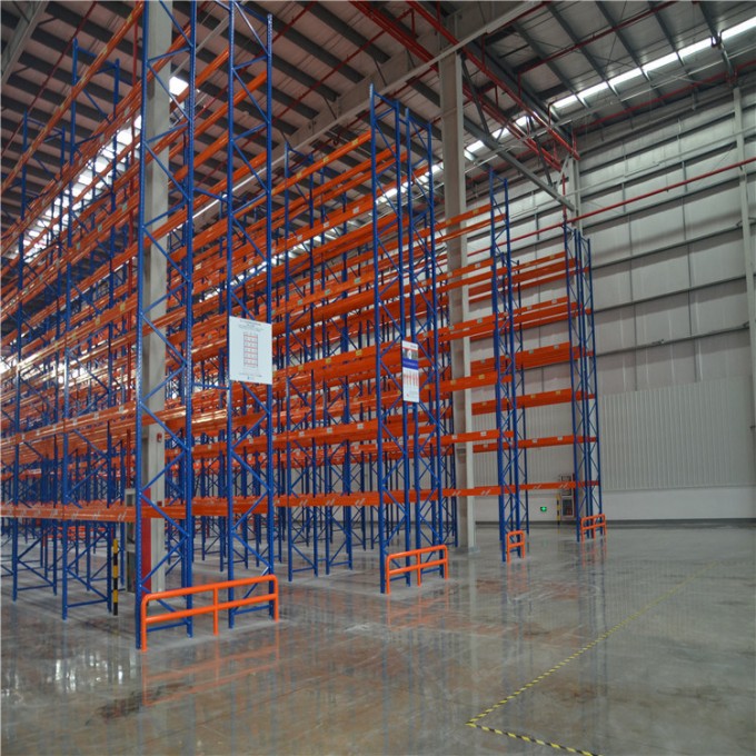 High Quality Selective Q235 Warehouse Storage Steel Pallet Rack Image1