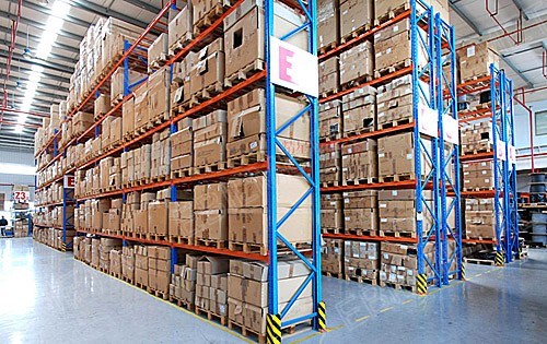 Suitable and Economical Selective Pallet Rack Image1