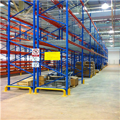Warehouse of Selective Pallet Racking Image1