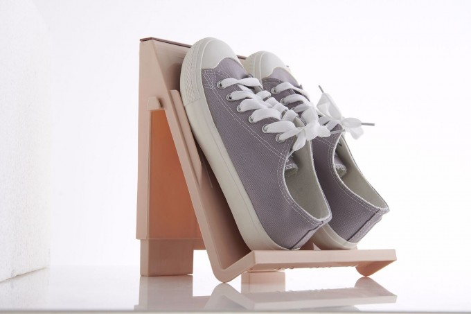 Composable Anti-Skid One-Piece Shoe Rack Cabinet Image1