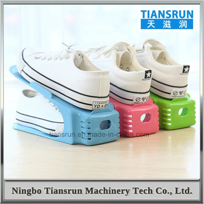 One-Piece Plastic Storage Shoe Rack Image1