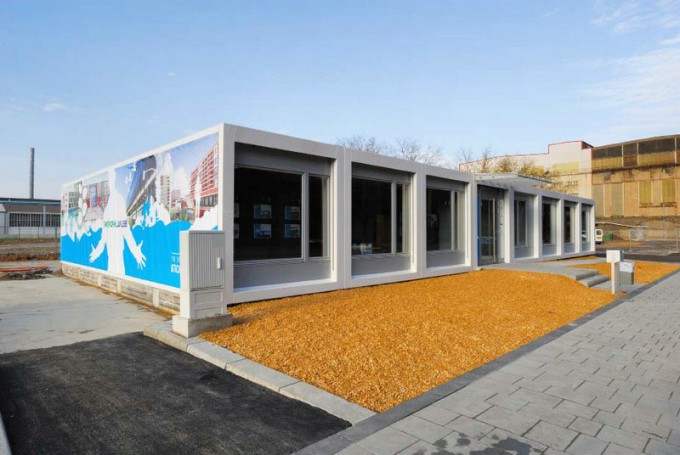 Steel Structure Modular Shipping Container Restaurant House Image1
