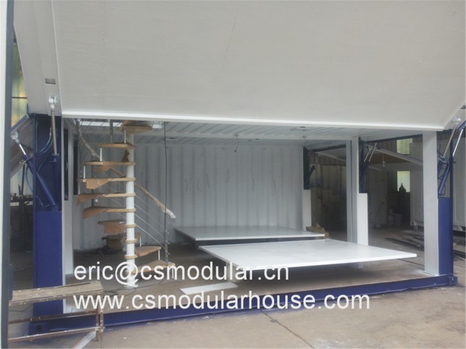 Modified 20FT Shipping Container Bar for Sale Based on Used Shipping Container Image1