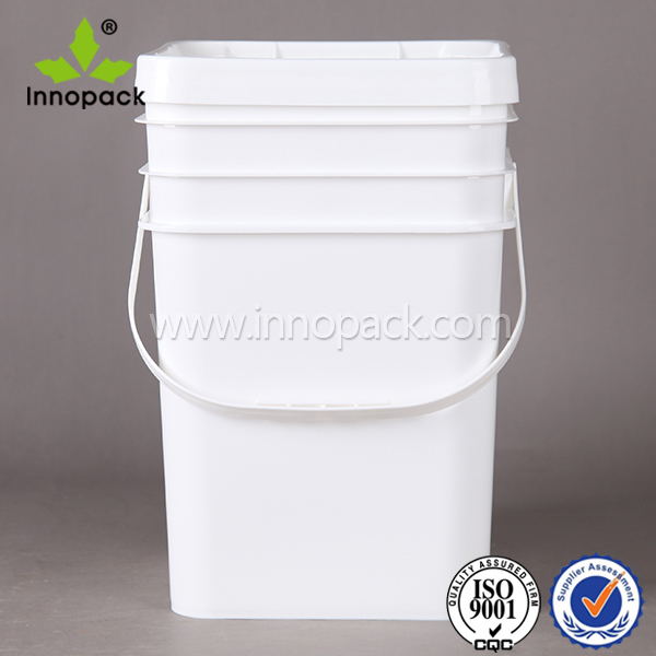 20L New Food Storage Plastic Square Container with Lids Image1