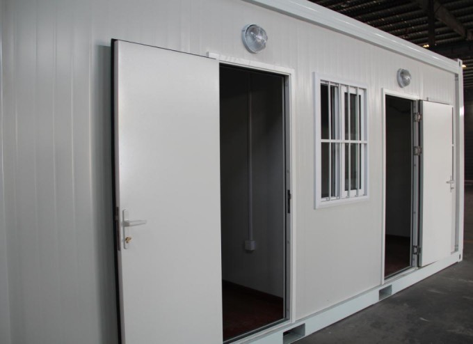Flexible Design Prefabricated Shipping Container House Image1