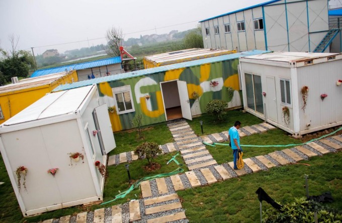 40FT Shipping Container House 20FT Sea Container Hotel Image1