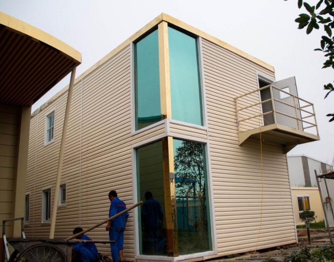 Prefab Shipping Luxury Container House Prices Image1