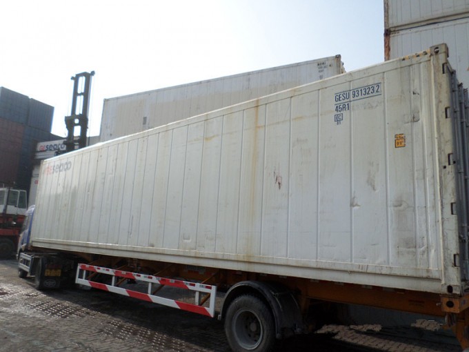 40hc Used Reefer Container with Carrier Genset Image1