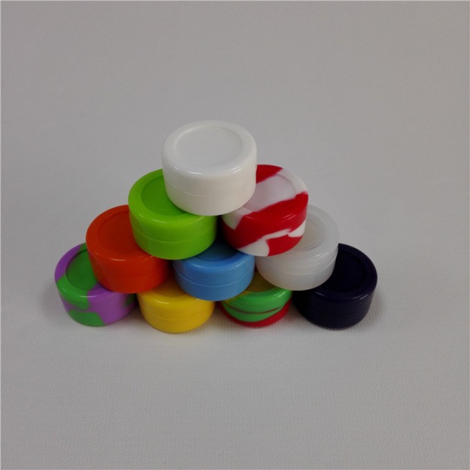 High Quality Customized 5ml Small Silicone Jars DAB Wax Container Image1
