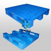 HDPE/PP L1000*W1000*H160 Plastic Pallet with 3 Runners, Rackable, Closed Deck