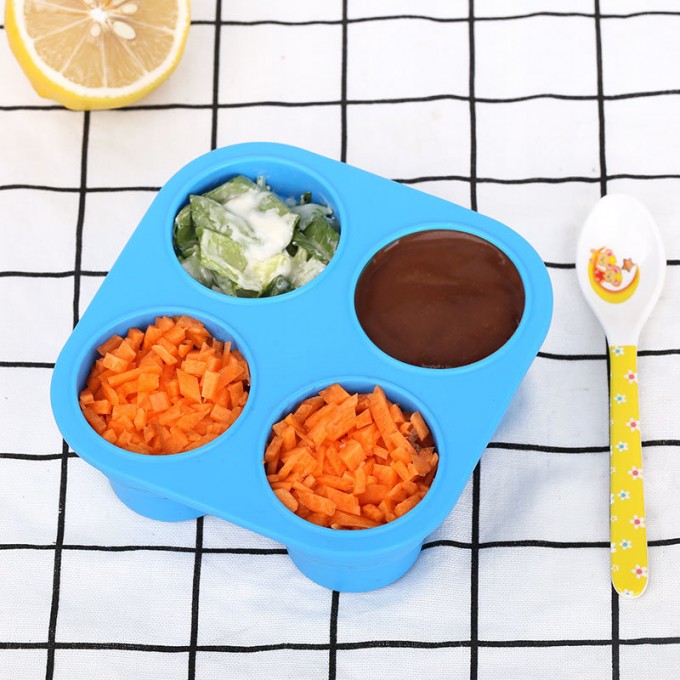 New Arrival Leakproof Folding Baby Food Cubes Freezer Storage Containers Image1