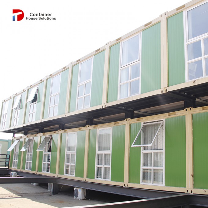 Customized Living Prefabricated Container House in Kenya Image1