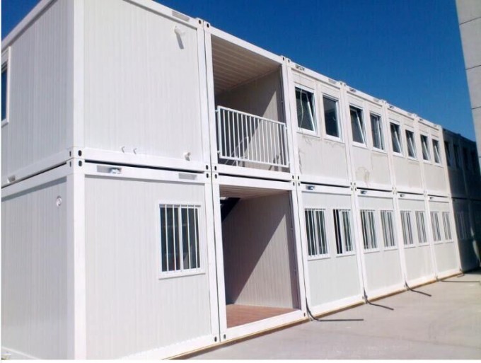 Custom Design Prefabricated Flat Pack Container House Image1
