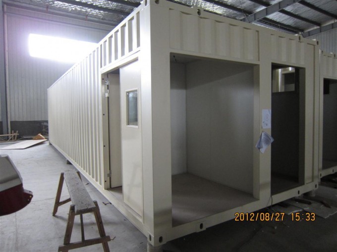 Shower House Container Image1